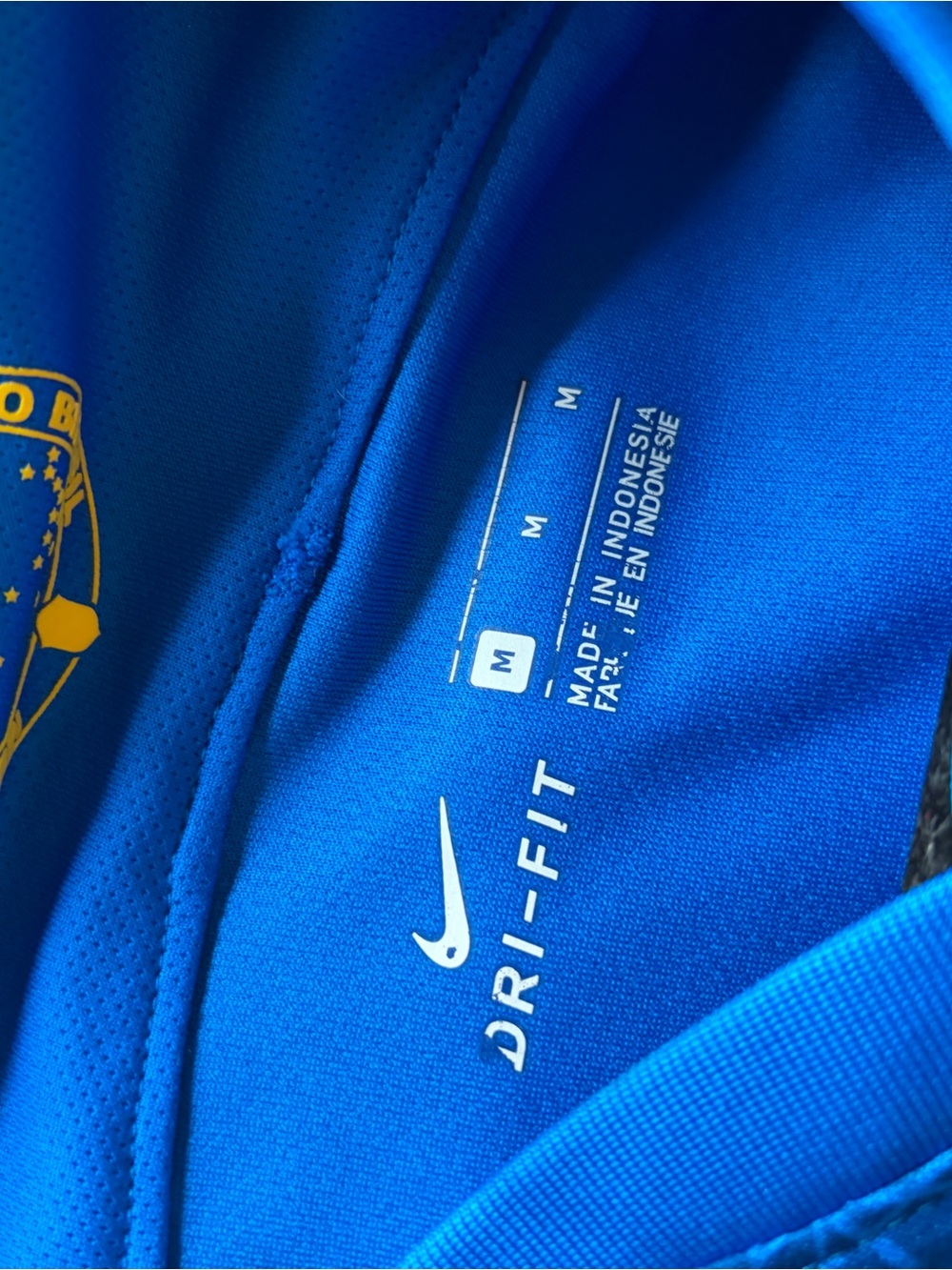 Nike Women’s Fit Blue Brazil National Team Soccer Jersey with Yellow Crest - Picture 3 of 3